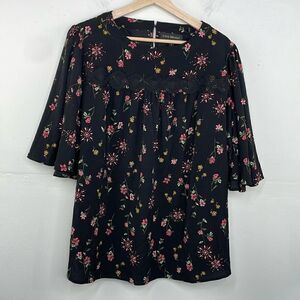 Lane Bryant Black Floral Print Lightweight Flowy
Flounce Sleeve Blouse Top 16